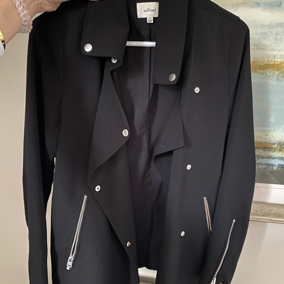 Aritzia Jacket Blazer - Picture 2 of 6